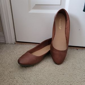 Brown flats